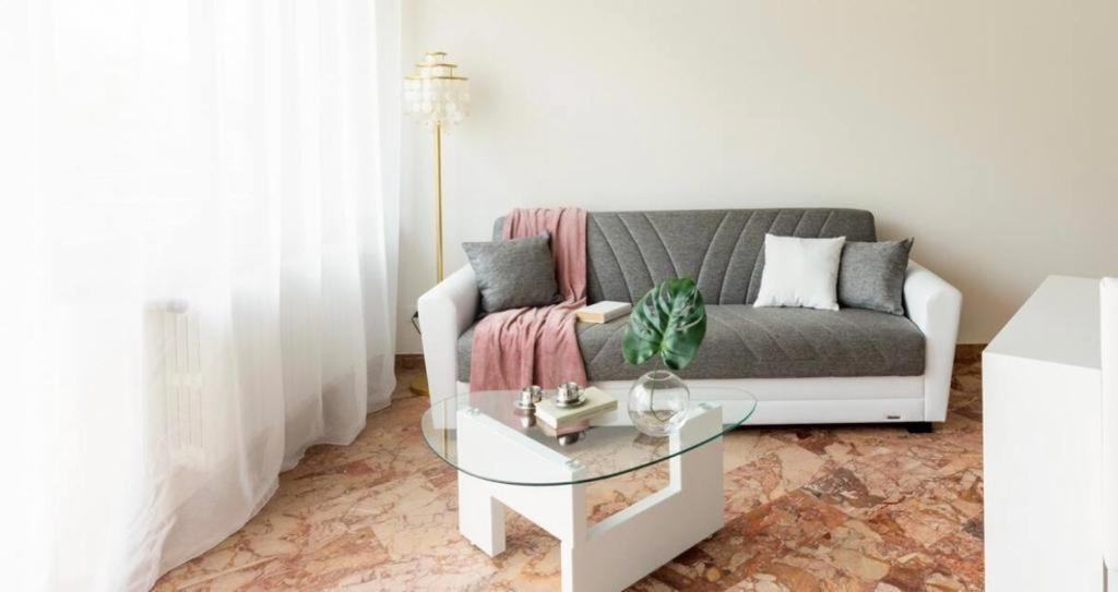 Como Diamond Apartment Lipomo Buitenkant foto