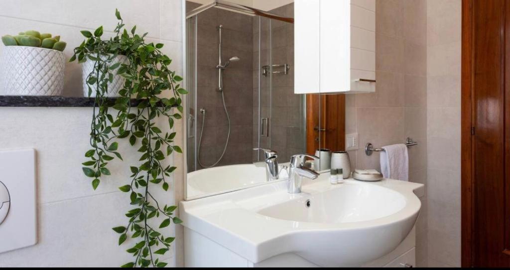 Como Diamond Apartment Lipomo Buitenkant foto